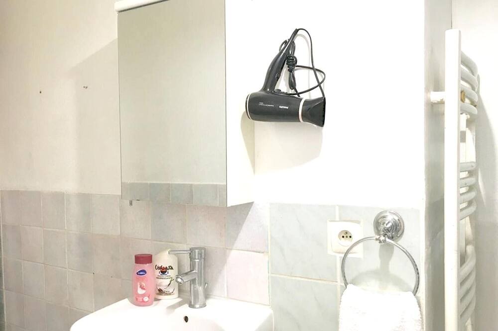 Photo of Bathroom in Pontault-Combault