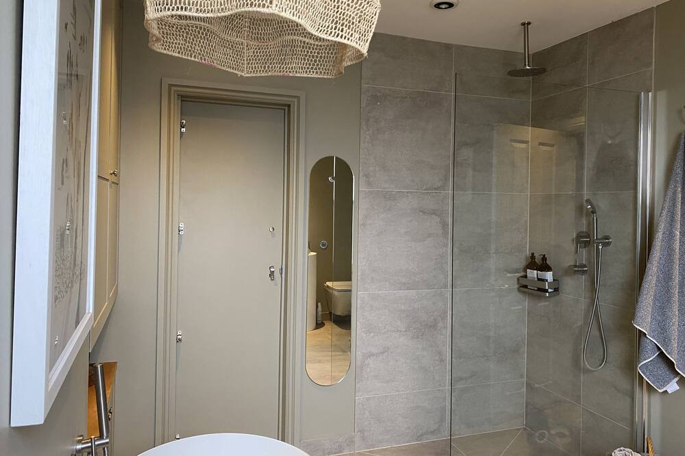 Photo of Bathroom in Northfield