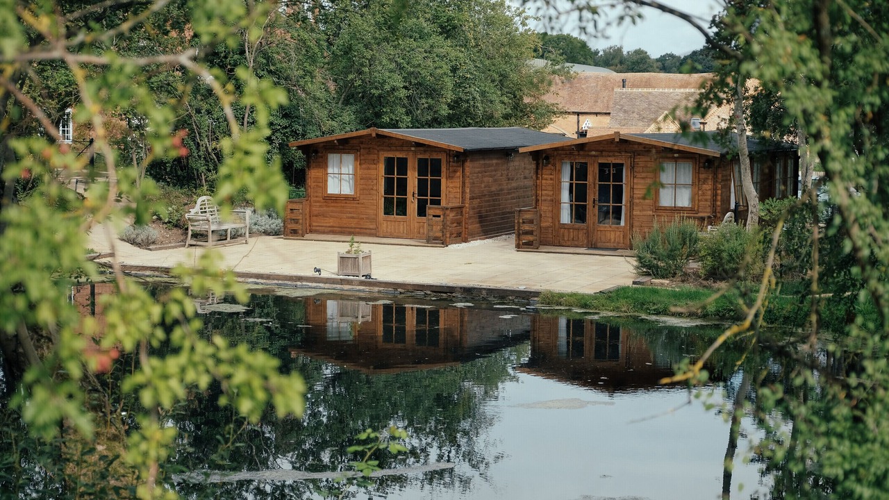 Photo of Outdoor in Weston under Wetherley