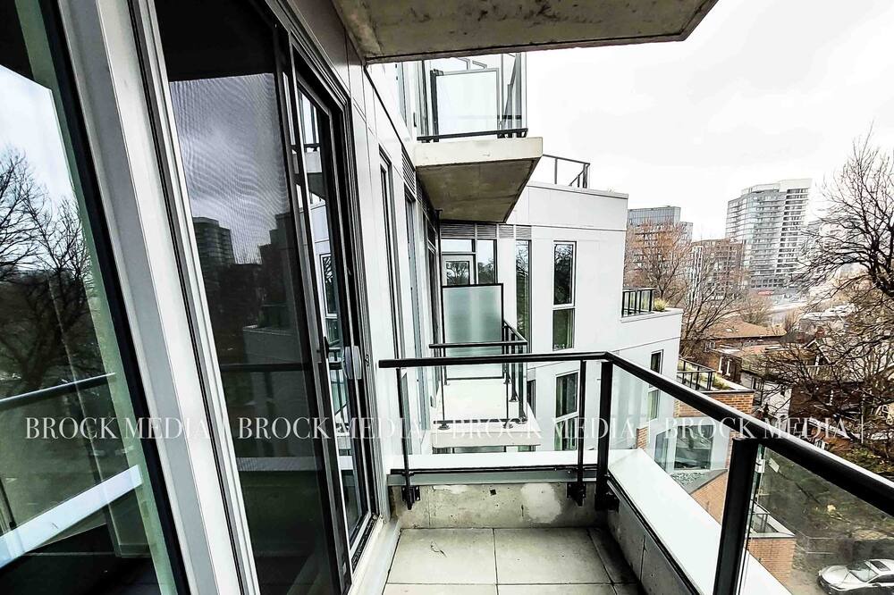 Photo of Outdoor in Parkdale