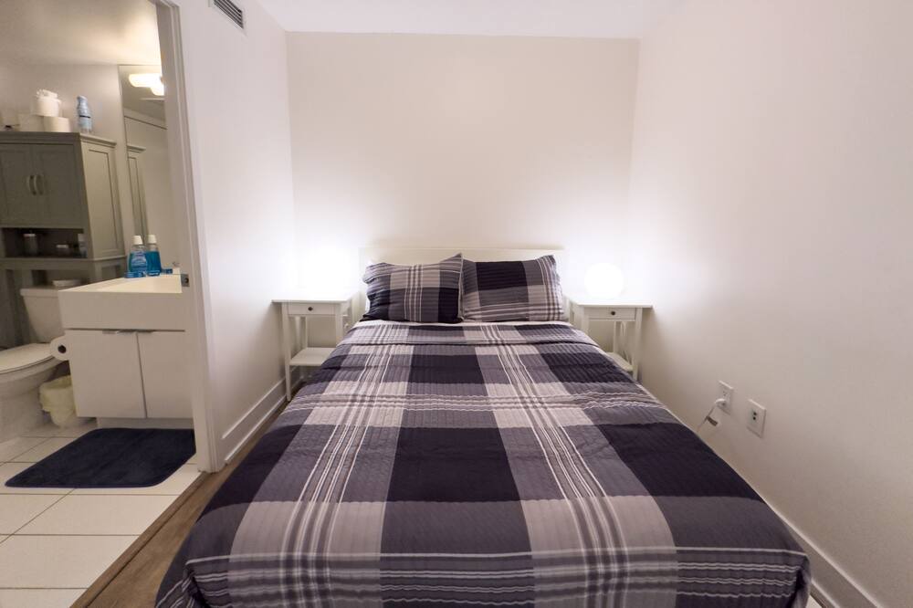 Photo of Bedroom in Central Waterfront
