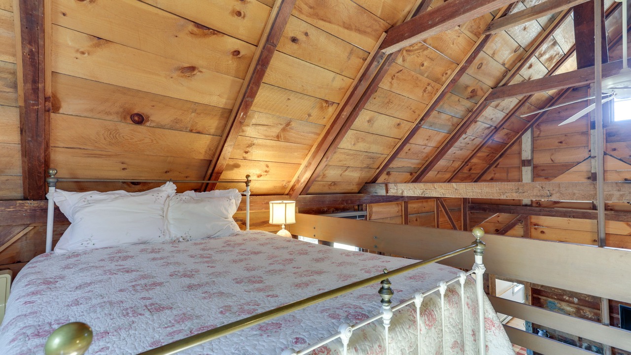 Photo of Others in Pocasset