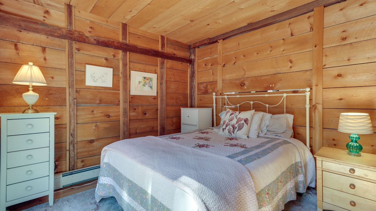 Photo of Others in Pocasset