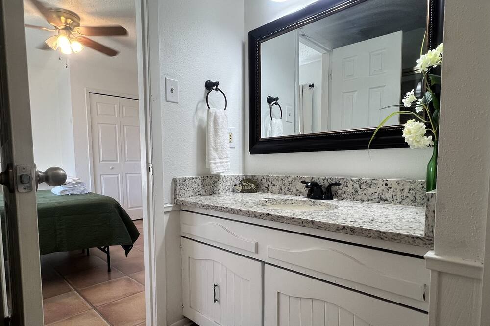 Photo of Bathroom in Leon Valley