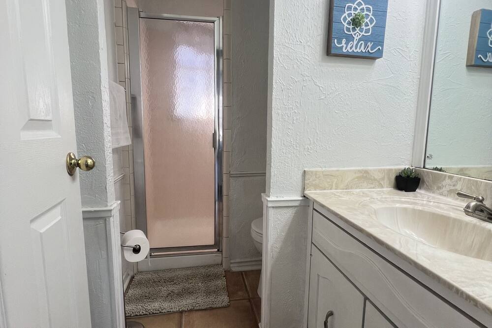 Photo of Bathroom in Leon Valley
