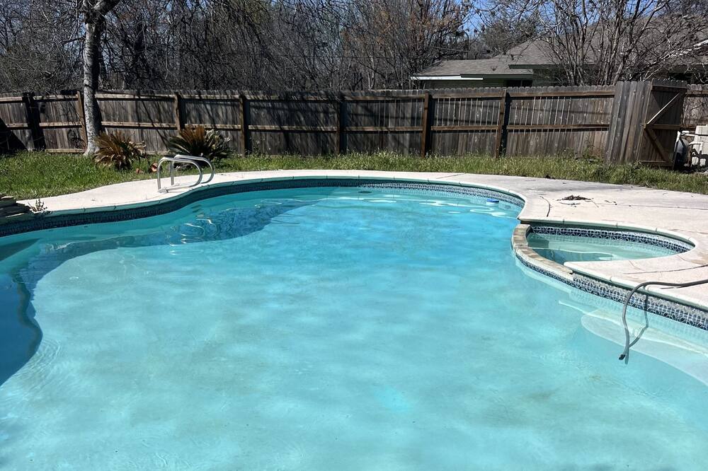 Photo of Outdoor in Leon Valley