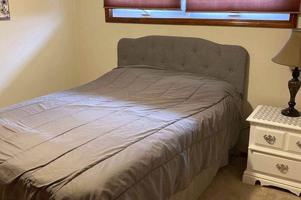 Photo of Bedroom in Orchard Park