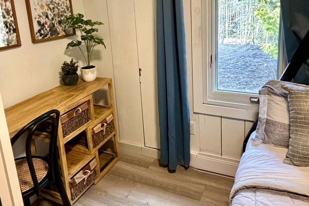 Photo of Bedroom in Northern Bruce Peninsula