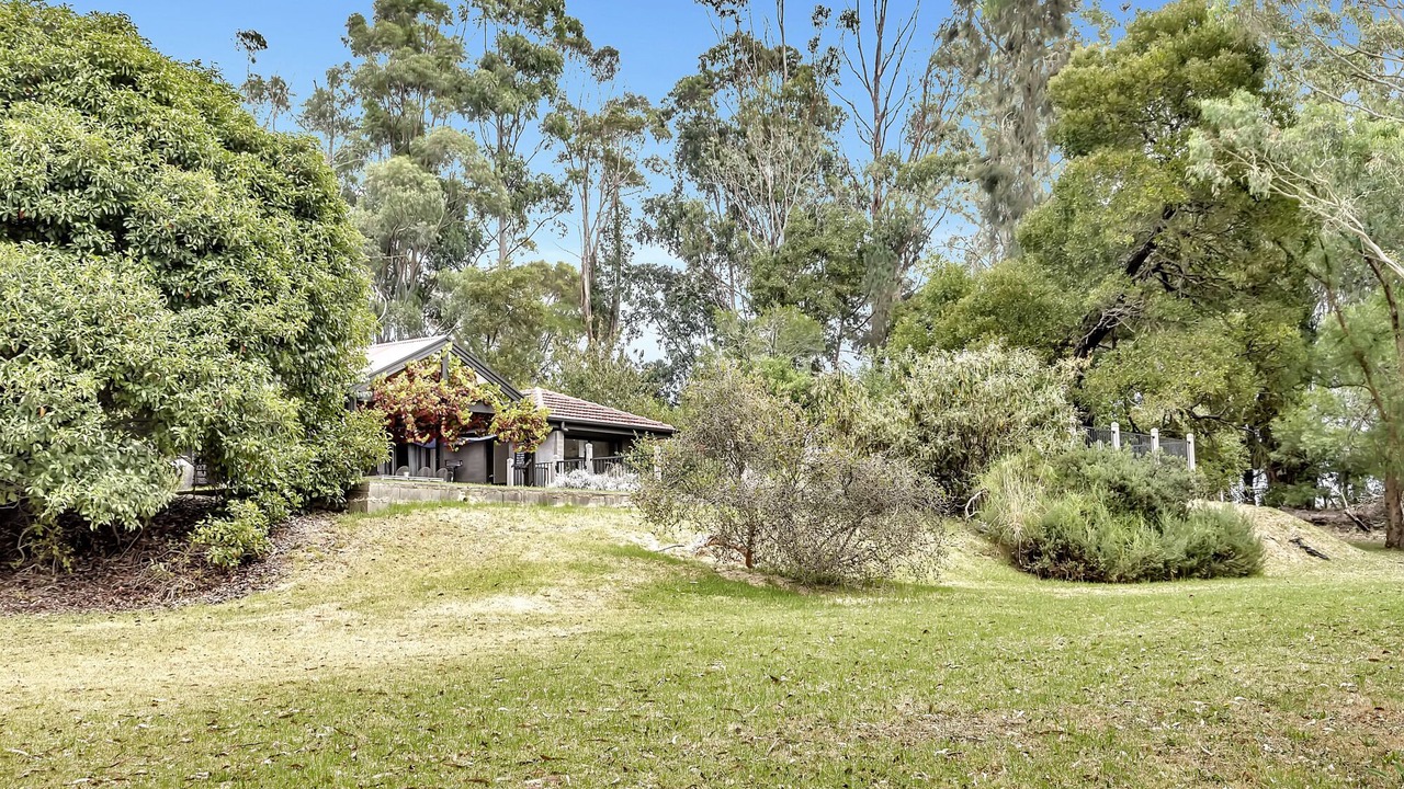 Photo of Outdoor in Flaxley