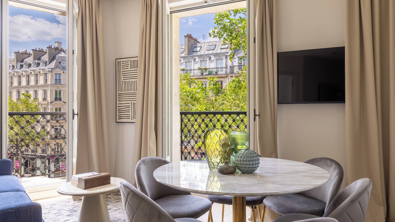 Photo of Others in Arts-et-Metiers