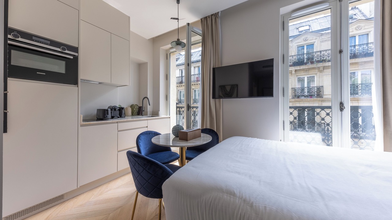 Photo of Bedroom in Arts-et-Metiers