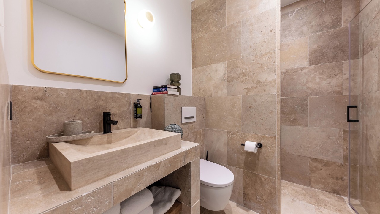 Photo of Bathroom in Arts-et-Metiers