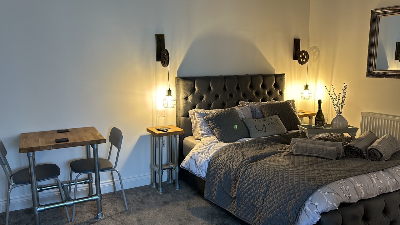 Photo of Others in Moulton