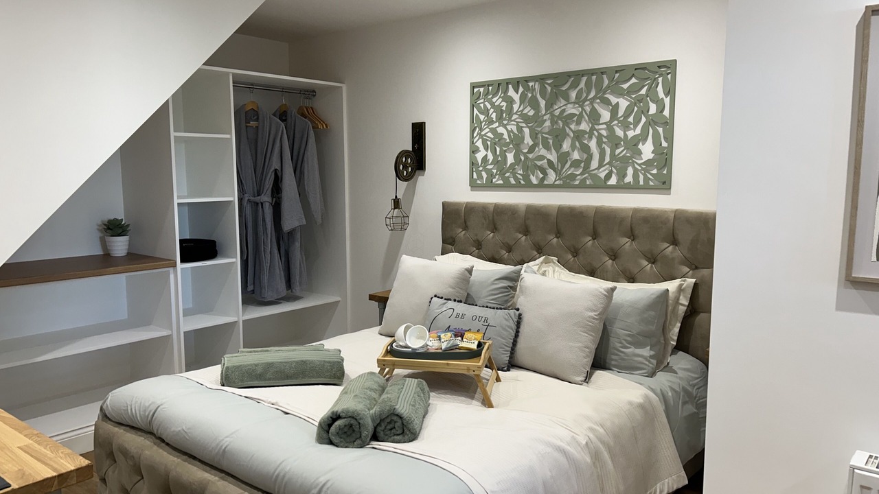 Photo of Others in Moulton