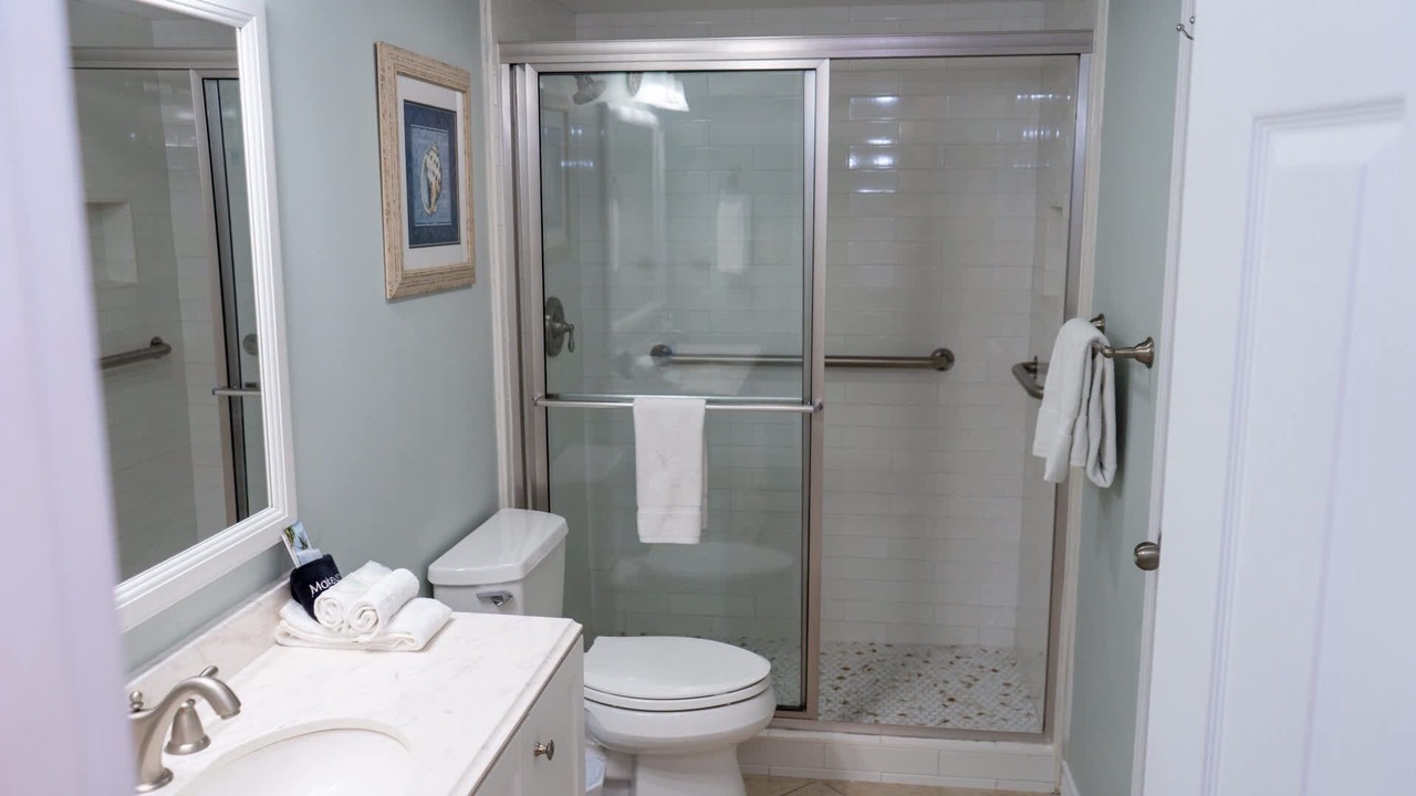 Photo of Bathroom in Coffeyville