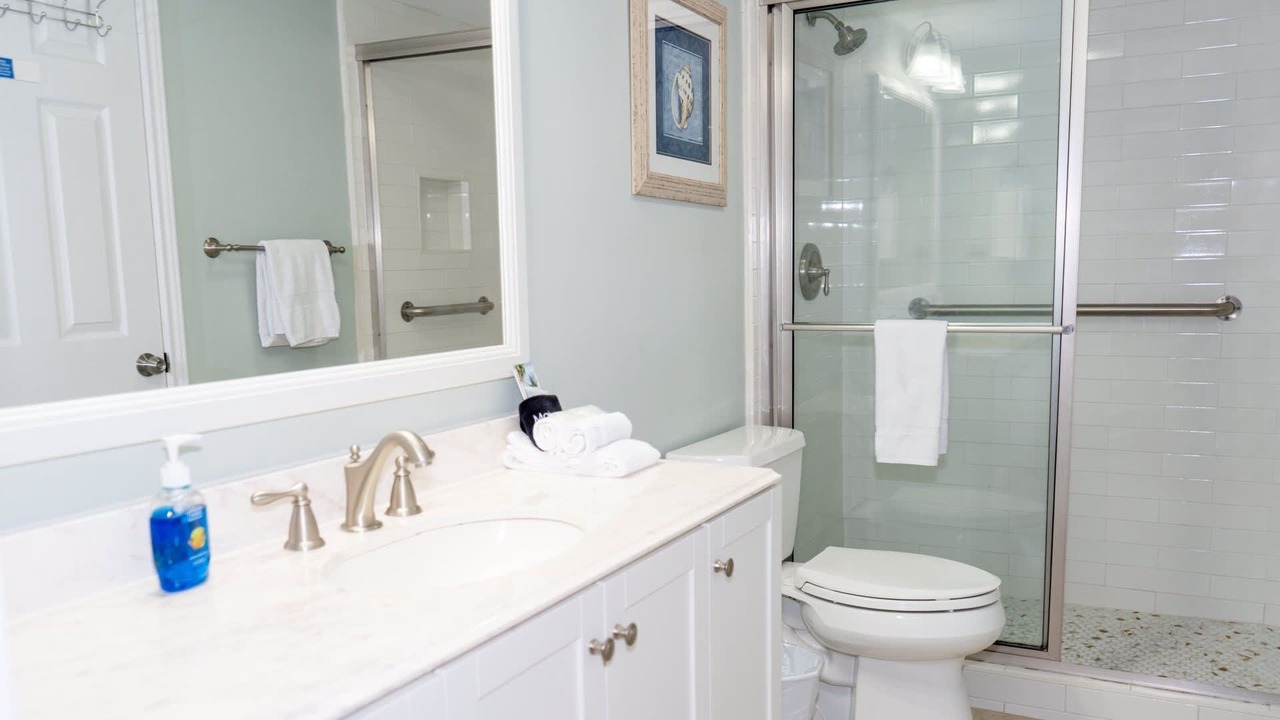 Photo of Bathroom in Coffeyville