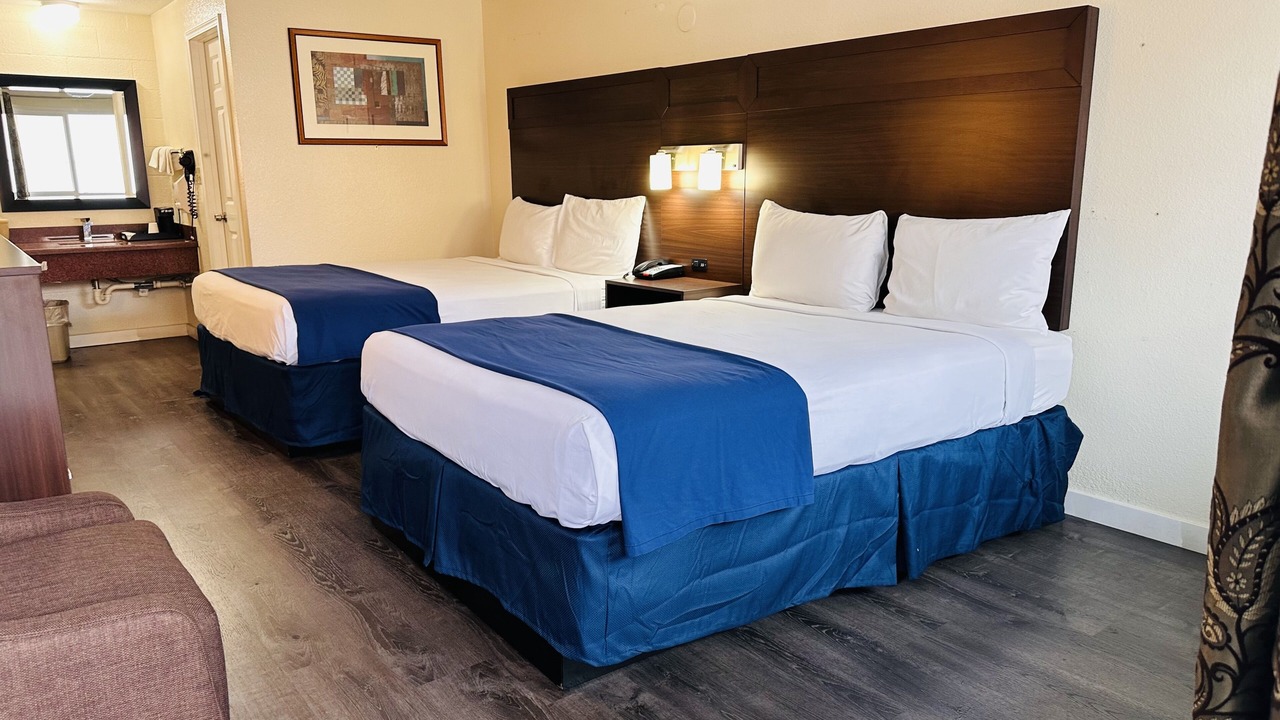 Photo of Bedroom in Blaine