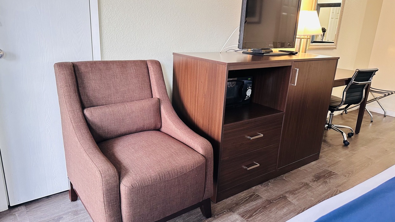 Photo of Bedroom in Blaine