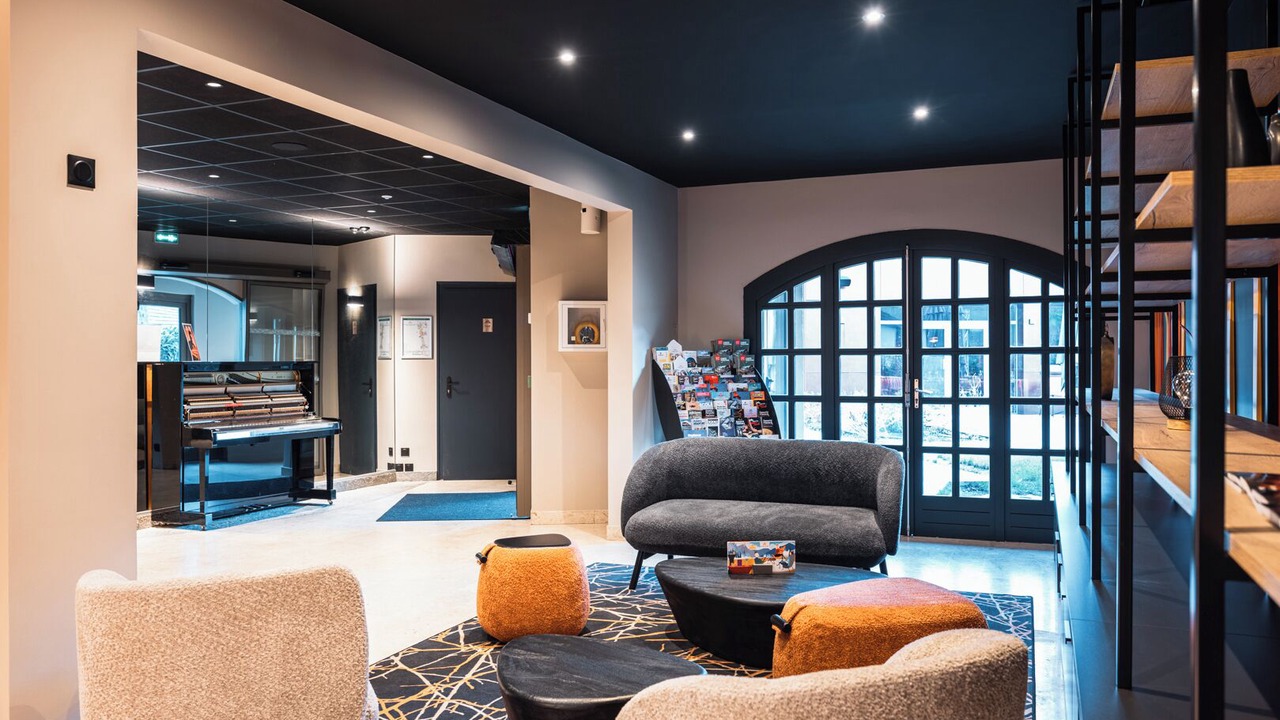 Photo of Others in Albertville