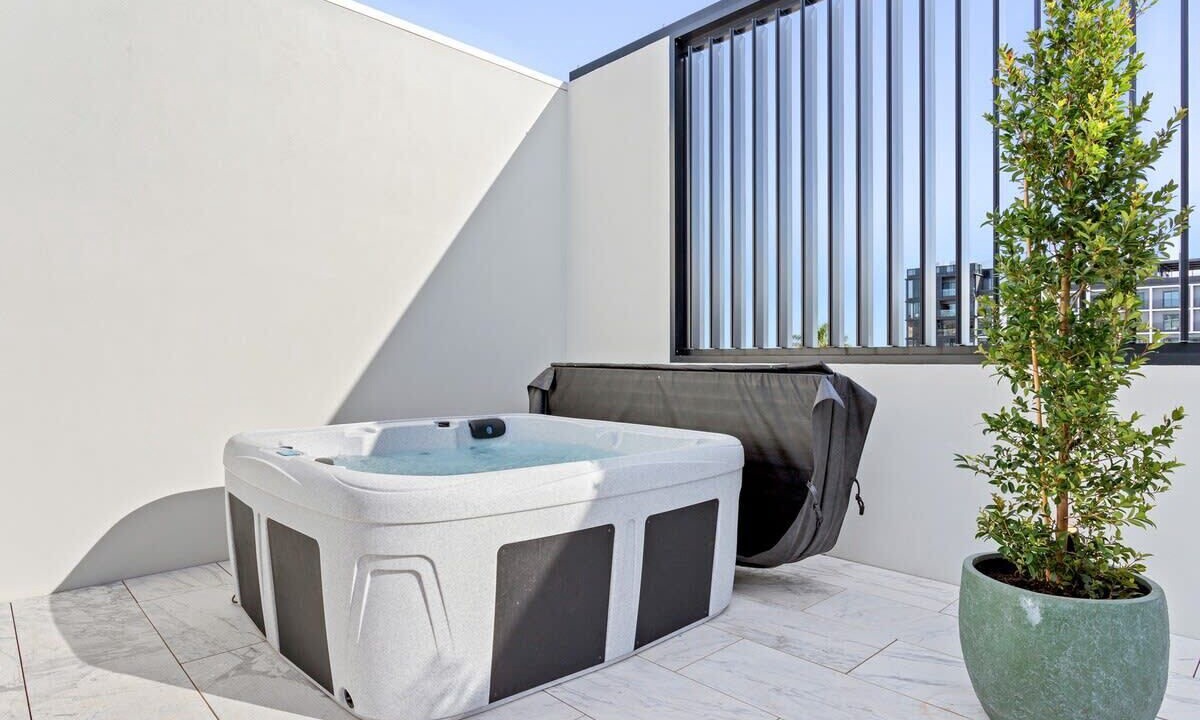 Photo of Outdoor in Newton