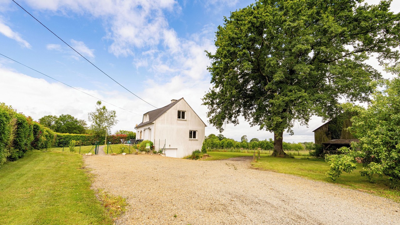 Photo of Outdoor in La Chapelle-Saint-Aubert
