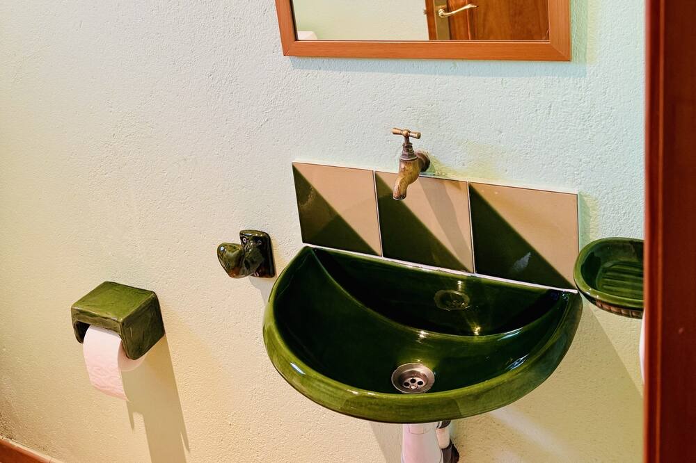 Photo of Bathroom in Serra de Daro