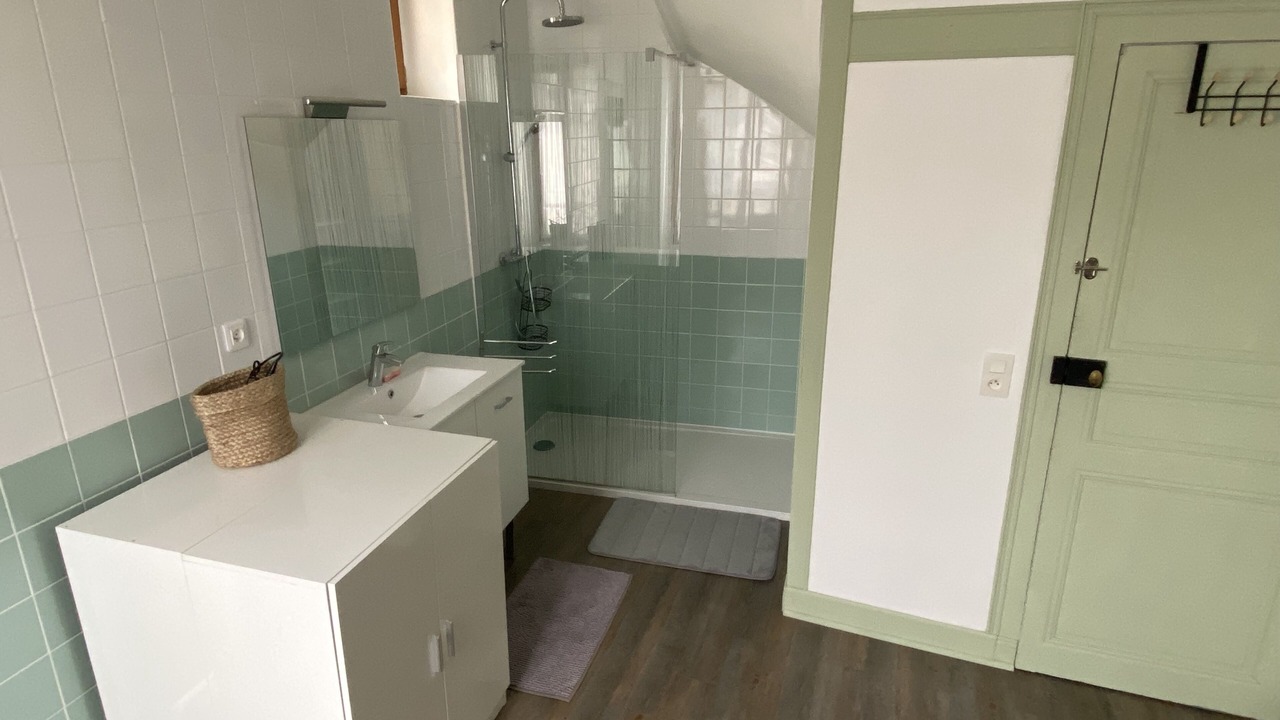 Photo of Others in Tanlay