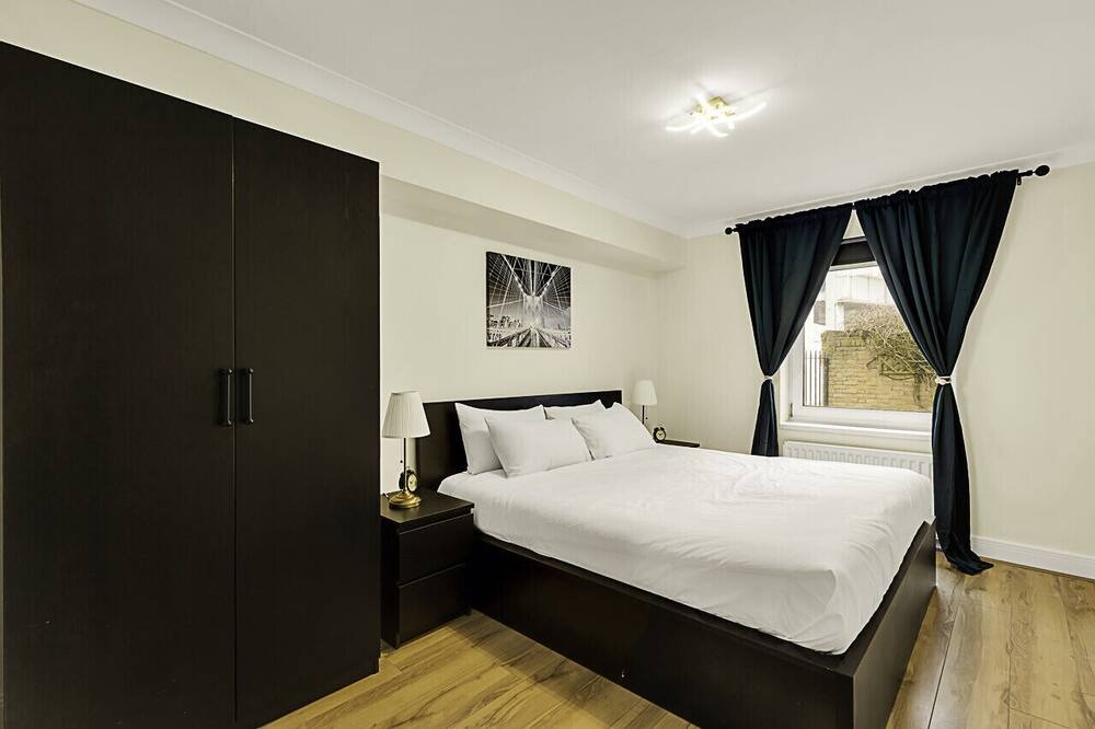 Photo of Bedroom in Abbey