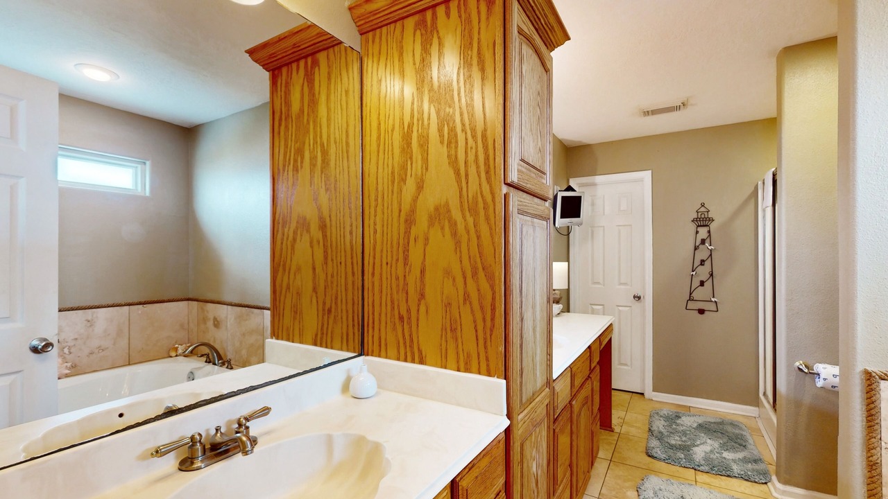 Photo of Others in Gilchrist