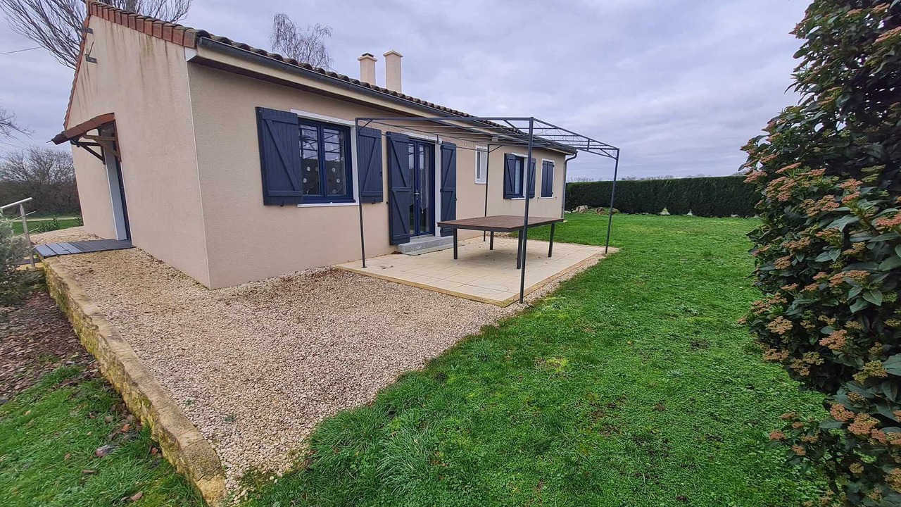 Photo of Outdoor in Jemelle