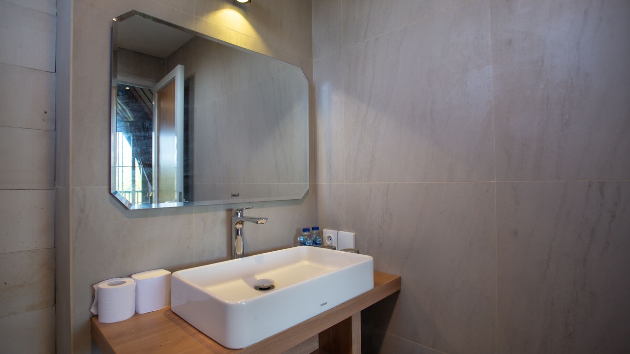 Photo of Bathroom in Tua