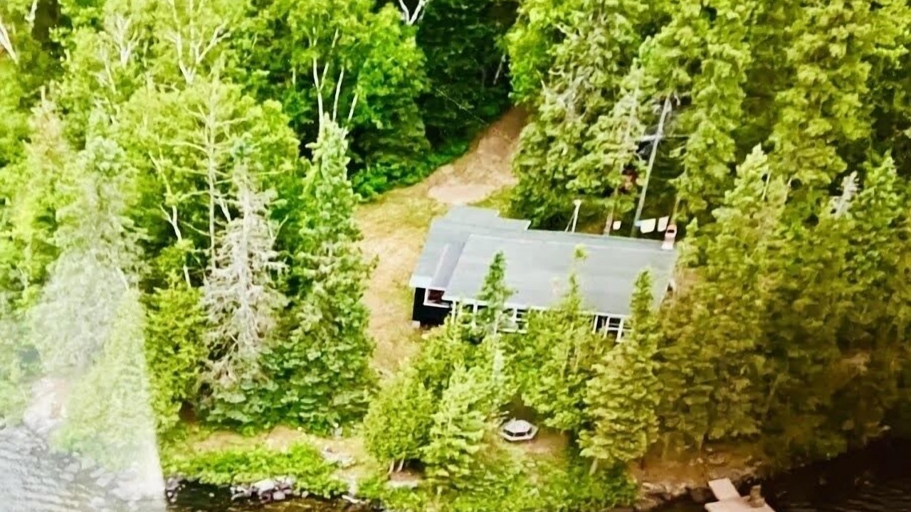 Photo of Outdoor in McKellar