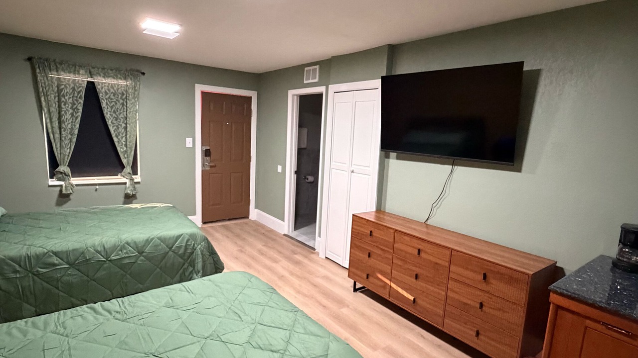 Photo of Bedroom in Unadilla