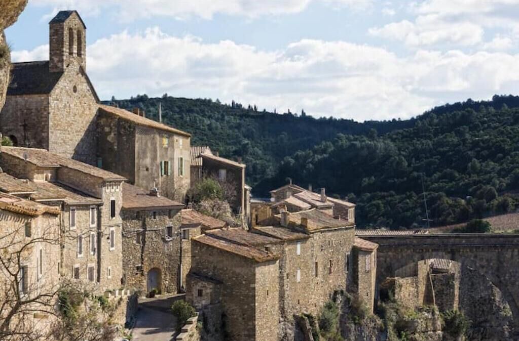 Photo of Others in Azille