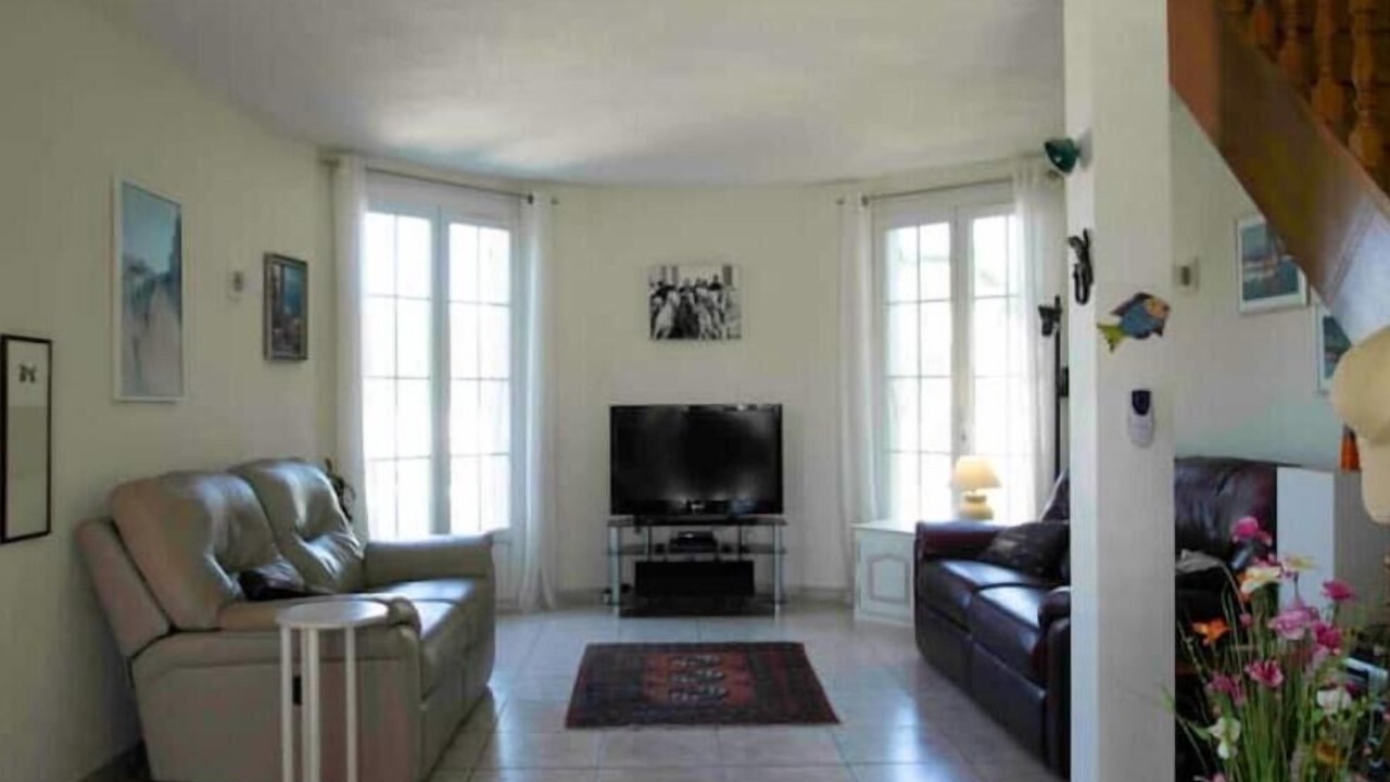 Photo of Livingroom in Azille