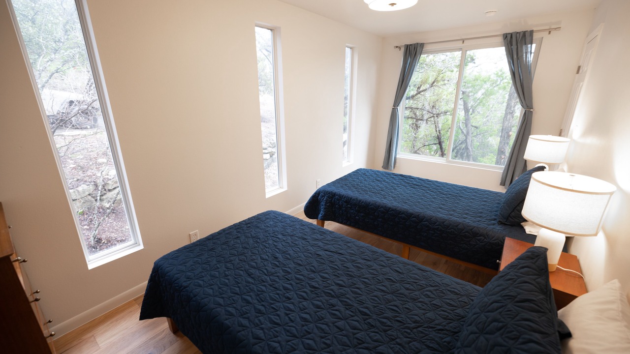 Photo of Bedroom in Apache Shores