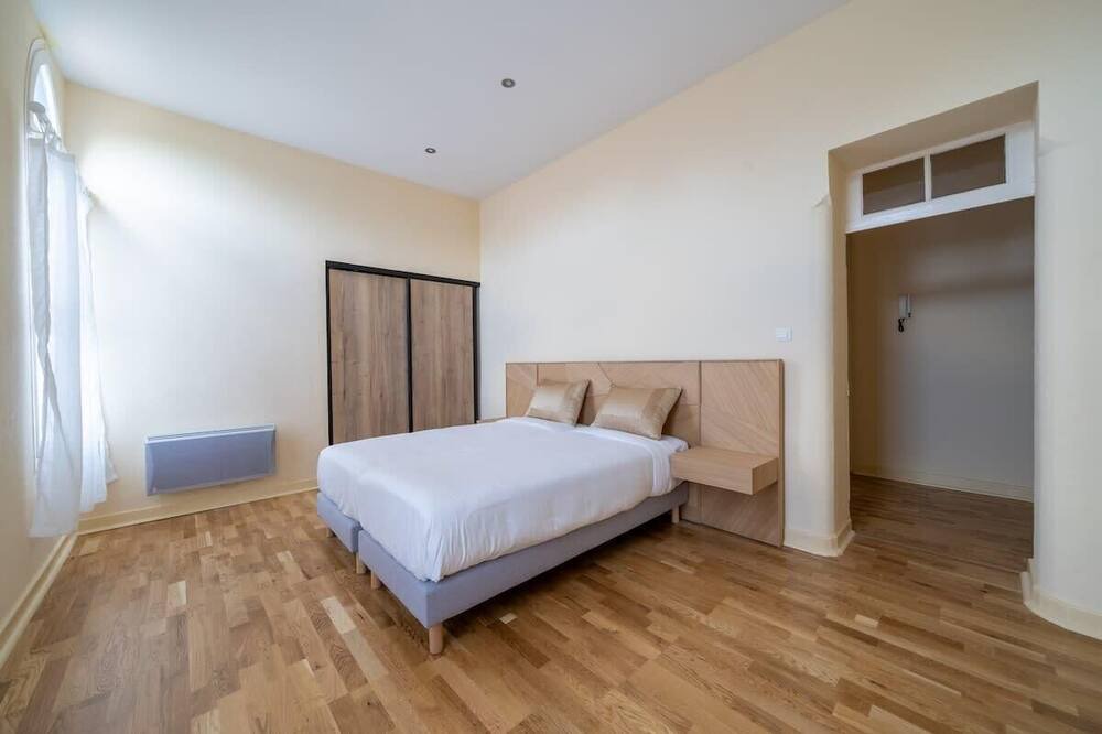 Photo of Bedroom in Bas-Vernet
