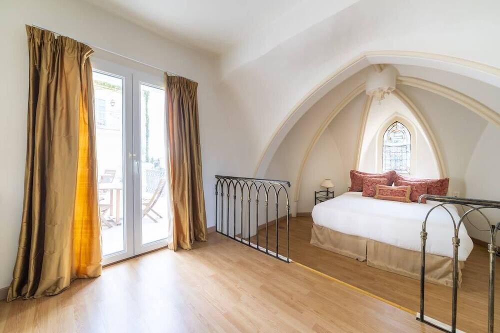 Photo of Bedroom in Bas-Vernet