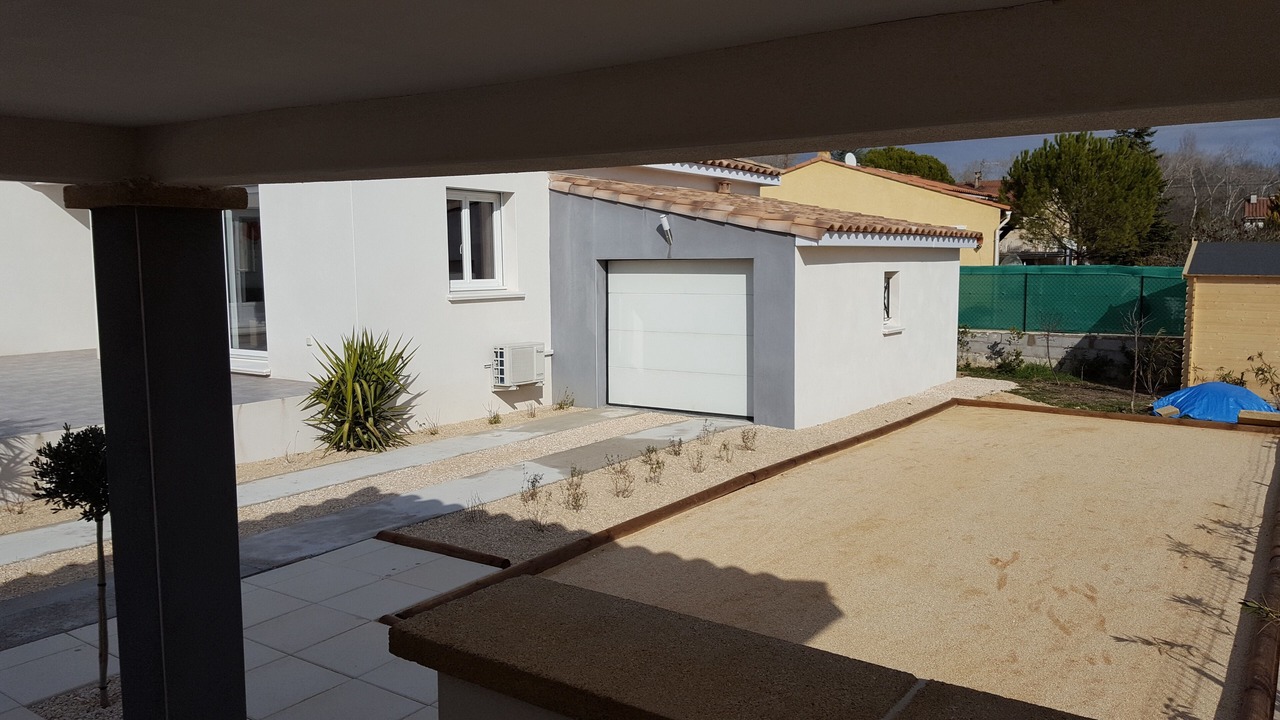 Photo of Outdoor in Rousson