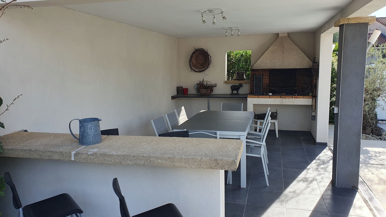 Photo of Outdoor in Rousson
