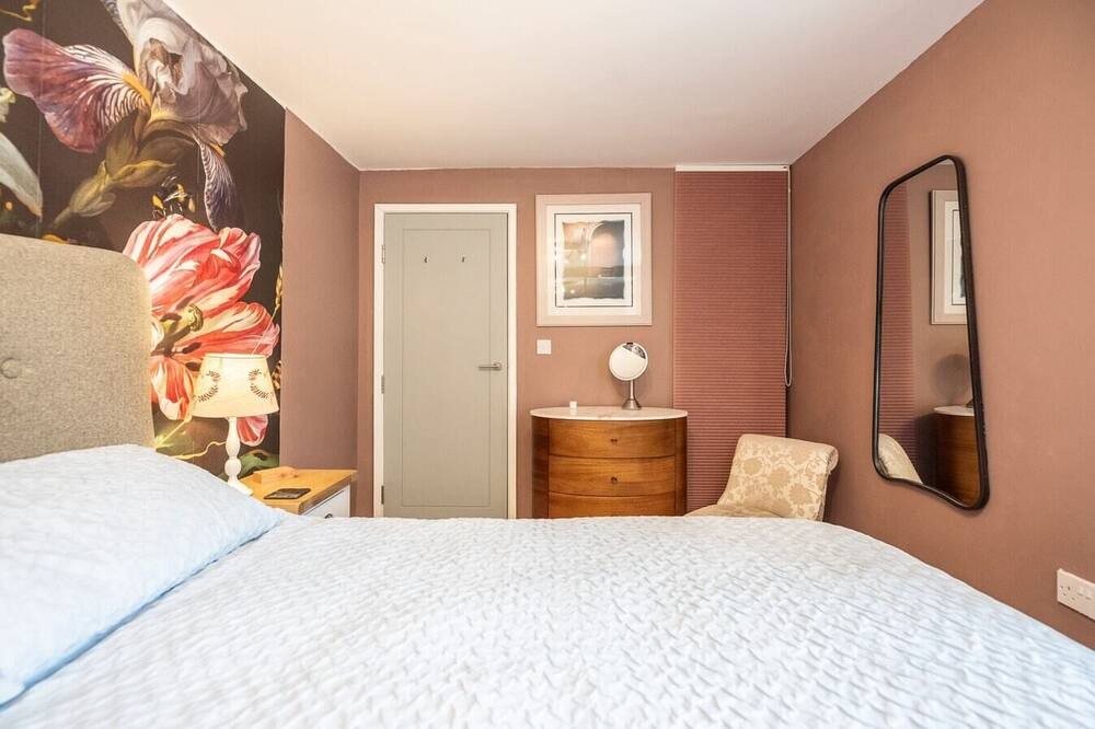 Photo of Bedroom in Long Melford