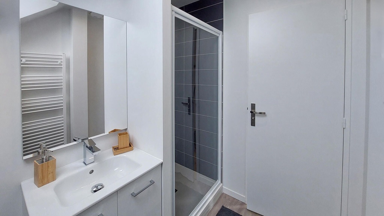 Photo of Bathroom in Conlie