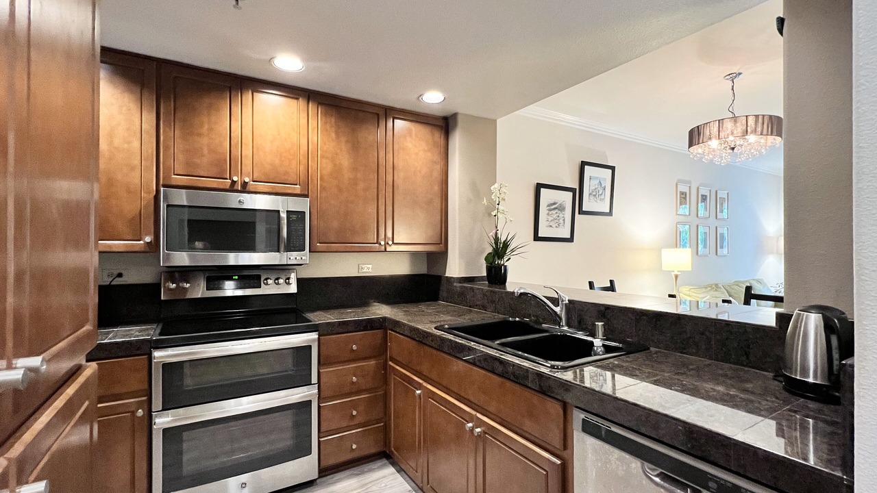 Photo of Kitchen in Airport Area