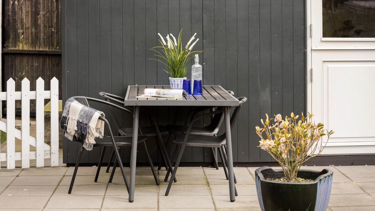 Photo of Outdoor in Logstor
