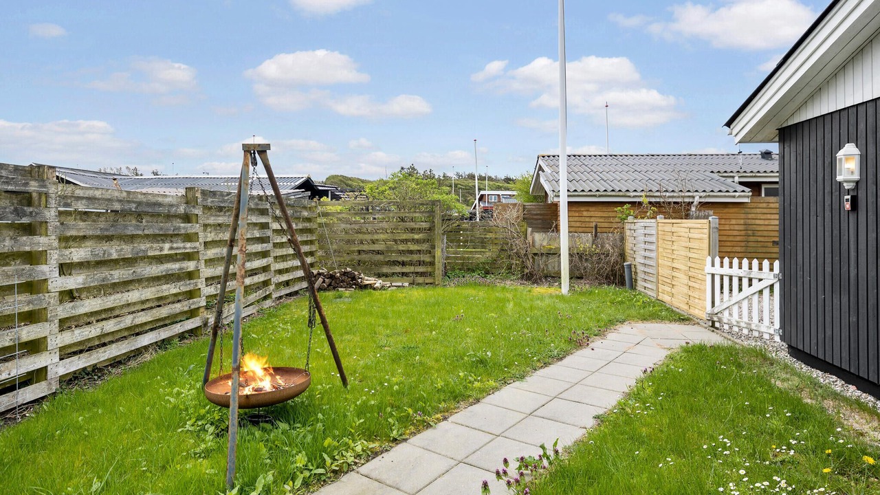 Photo of Outdoor in Logstor