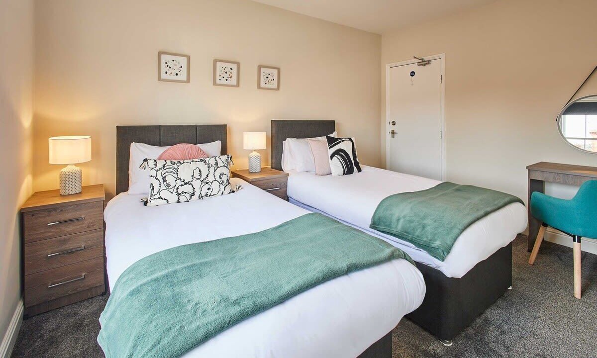 Photo of Others in Newark