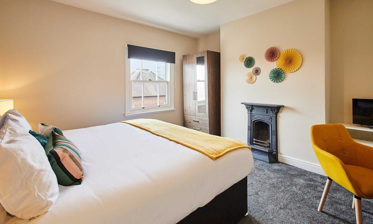 Photo of Others in Newark