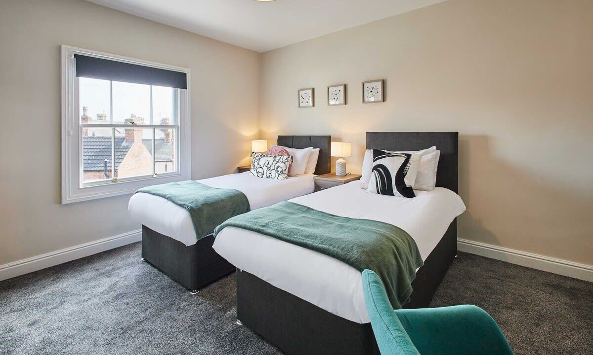 Photo of Others in Newark