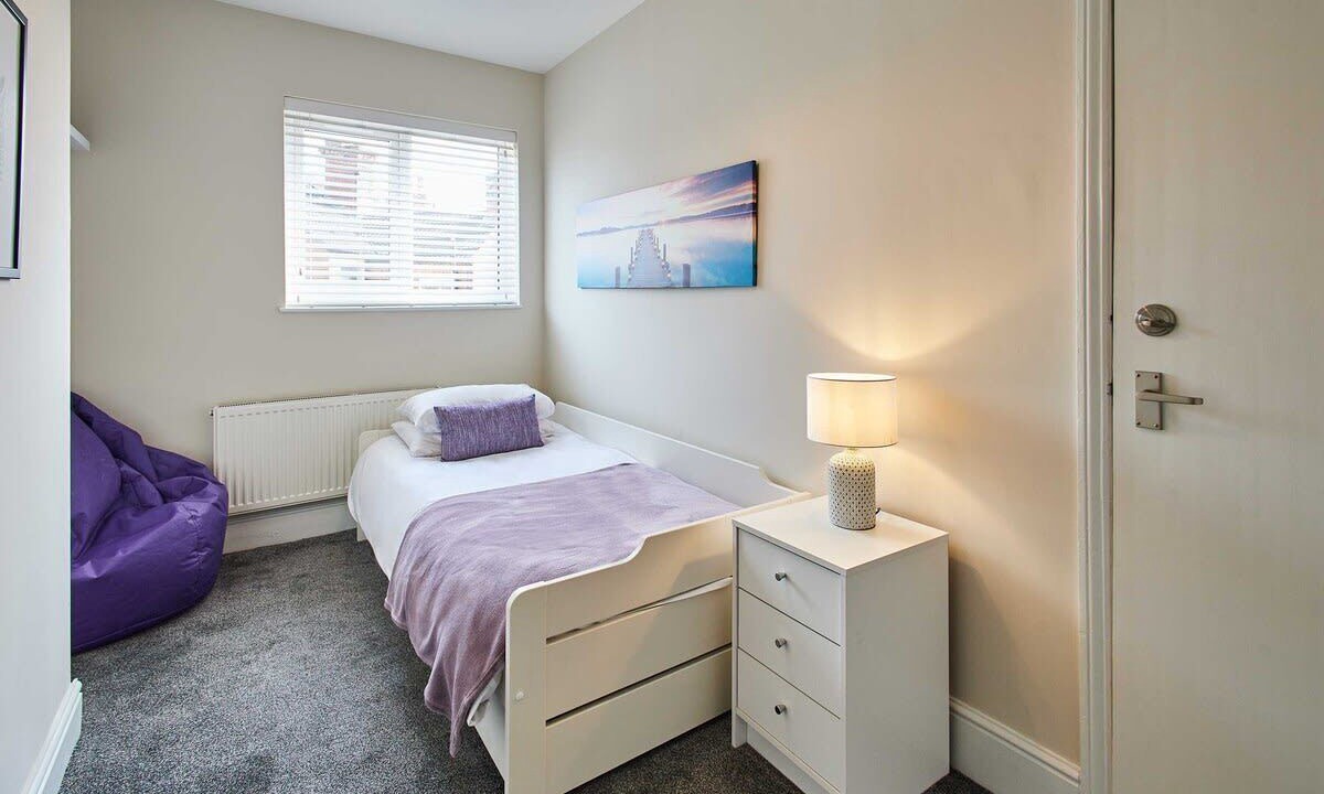 Photo of Others in Newark