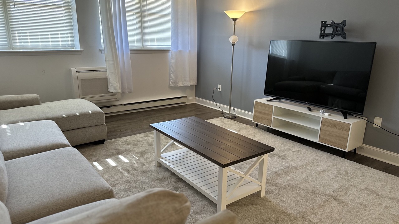 Photo of Livingroom in West Hartford